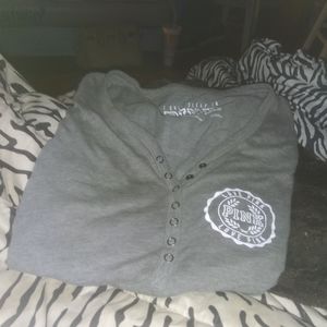 Women's victoria secert long sleeves shirt size me